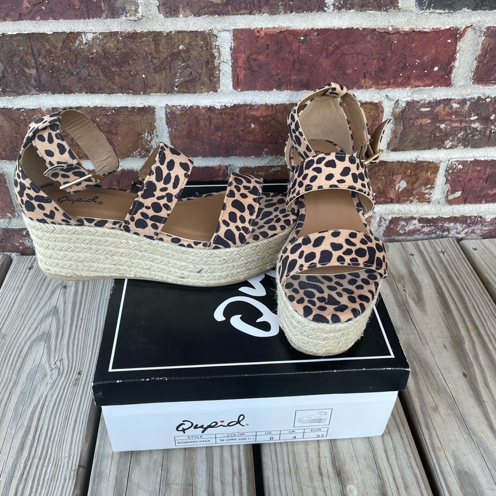 Ladies Qupid Big Bang Tan Leopard Print Platform Sandals With Box Size 6